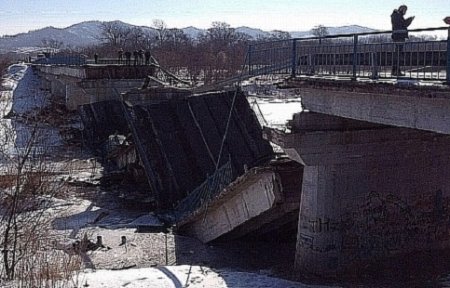 Водитель не виновен в обрушении моста в Новолитовске — МВД