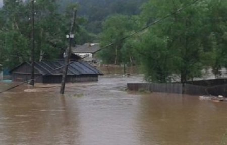 В Приморье затопило больше тысячи домов.