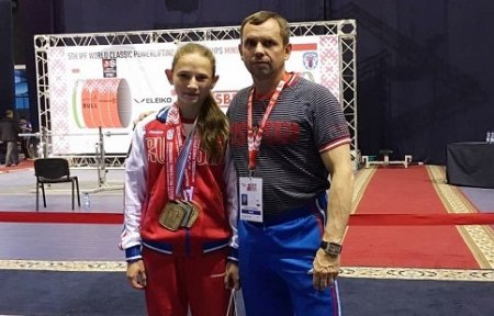Девочка из Приморья стала чемпионкой мира по пауэрлифтингу.