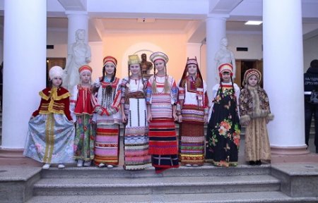 В честь праздника в Артеме собрались 600 приморских танцоров.