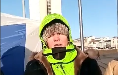 Жители из Артема объявили голодовку на центральной площади Владивостока. Видео