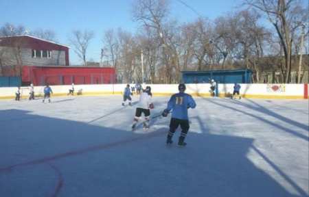 Активисты ОНФ в Приморском крае провели серию спортивных мероприятий в рамках акции «Снежный фронт».