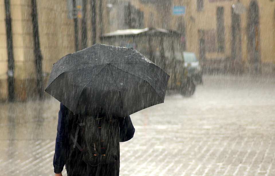В Приморье объявлено штормовое предупреждение в связи с выходом тайфуна "Данас"