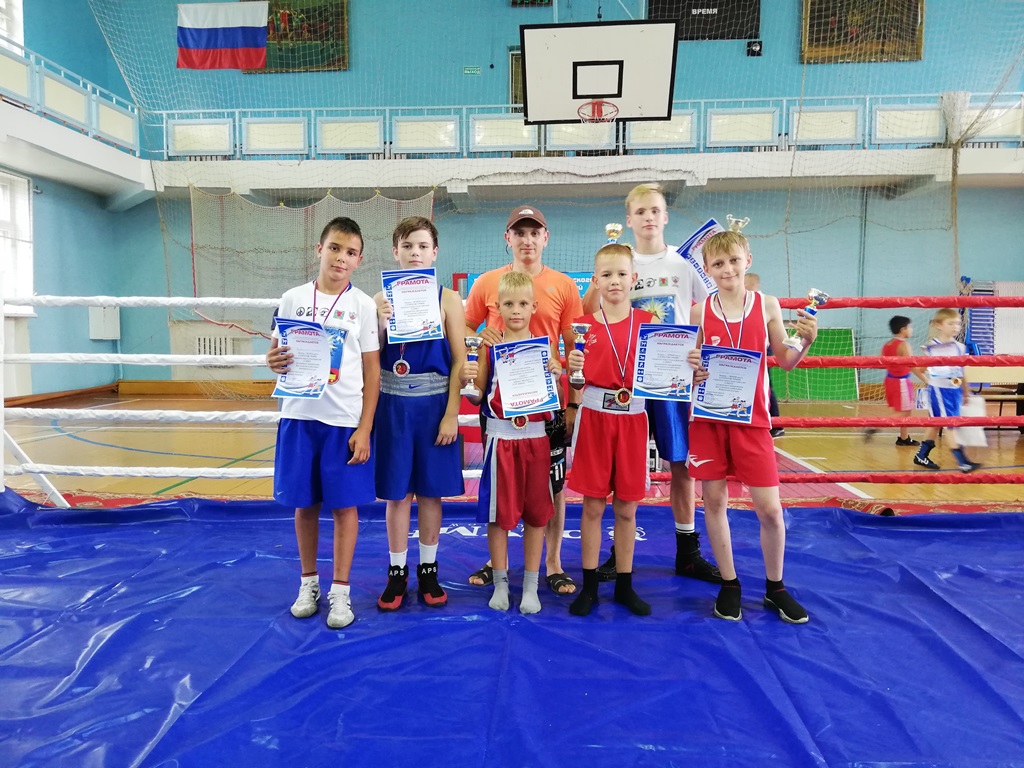 Артемовские боксеры взяли первые места на турнире в Спасске Дальнем