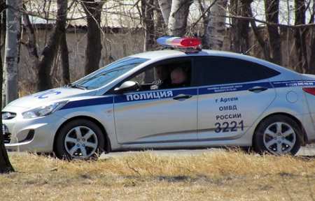 Автомобилистам Приморского края рекомендуют фиксировать на видео общение с инспекторами ДПС.