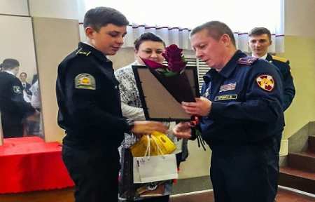 В Приморье прошла торжественная церемония награждения ребят, ставших номинантами Всероссийского гражданско-патриотического проекта «Дети-герои».
