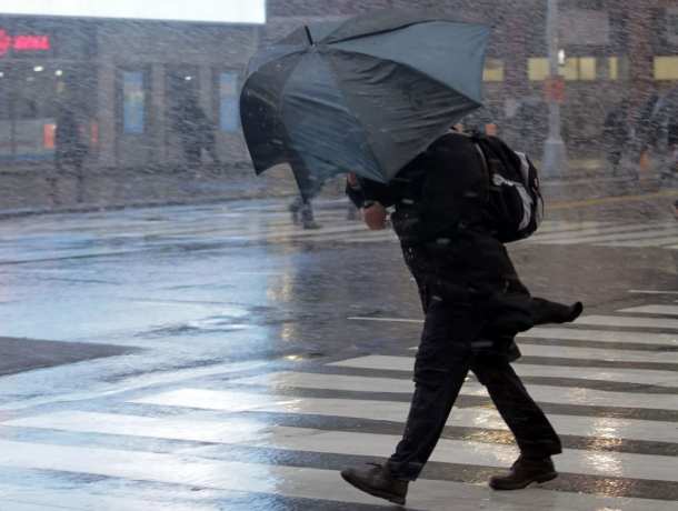 В Приморье объявлено штормовое предупреждение на 13-14 сентября.