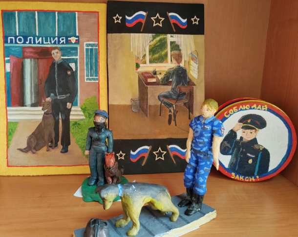 В Артёме полицейские и общественники подвели итоги творческого конкурса «Полицейский Дядя Стёпа»