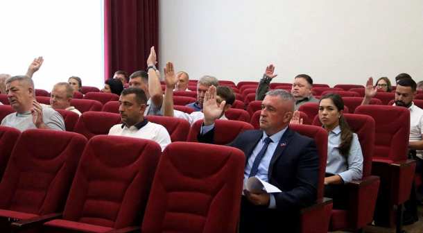 Депутаты Думы АГО утвердили четвёртую в этом году корректировку бюджета