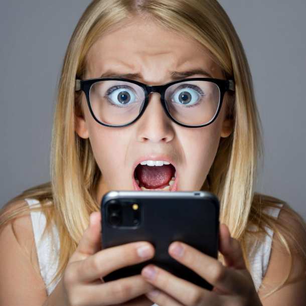 Попытка жительницы Артёма трудоустроиться на маркетплейсе, привела к переводу личных сбережений мошенникам