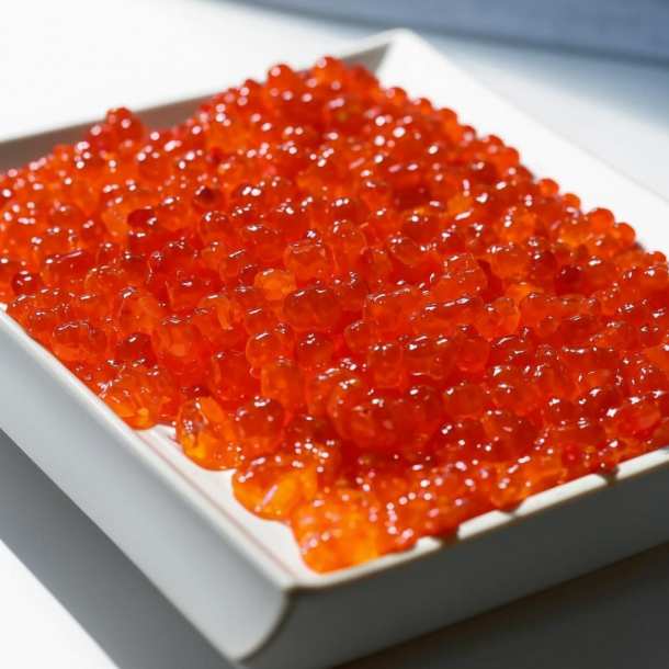 Более 18 тысяч исследований икры проверили в Приморье с начала года