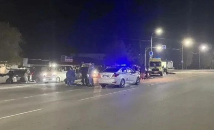 В Артёме водитель УАЗа сбил 15-летнего байкера на перекрёстке